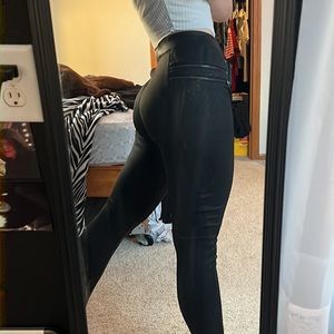 Medium Express Black spandex leggings